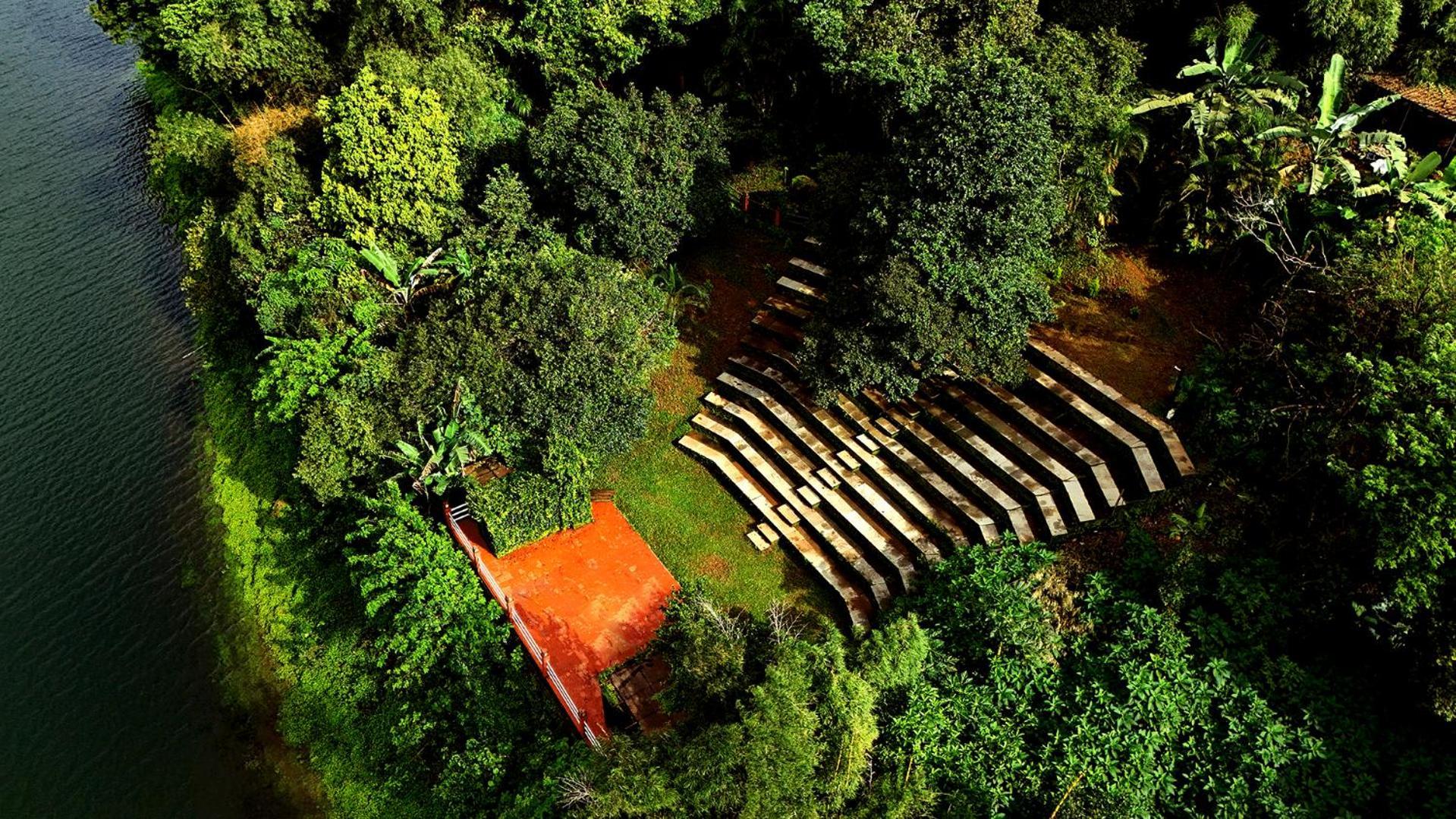 Wayanad Silverwoods Forest Resort & Spa Padinjarathara Ngoại thất bức ảnh