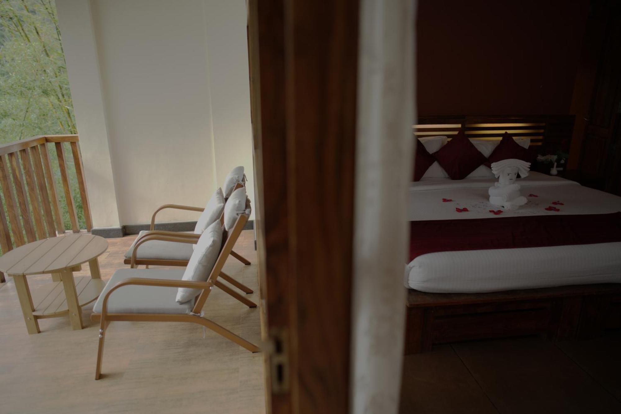 Wayanad Silverwoods Forest Resort & Spa Padinjarathara Ngoại thất bức ảnh